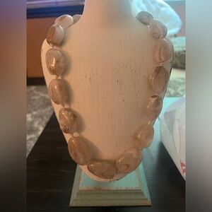 Beige marbled resin statement necklace